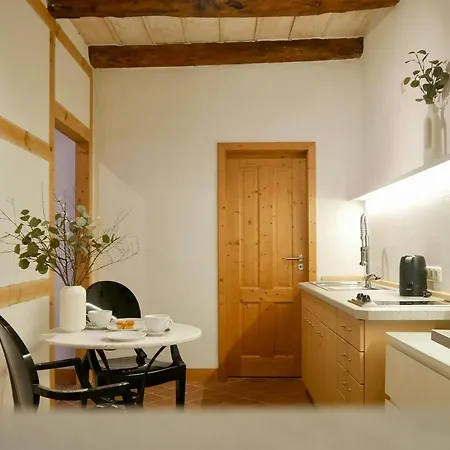 Zentrales Altstadt - Apartment In Lueneburg Mit Terrasse & Parkplatz Exterior photo
