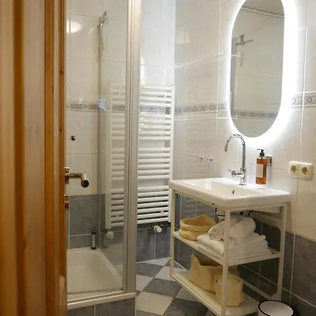 Zentrales Altstadt - Apartment In Lueneburg Mit Terrasse & Parkplatz Exterior photo